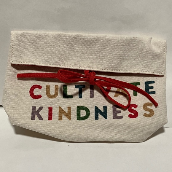 Clarins bundle - Picture 8 of 8